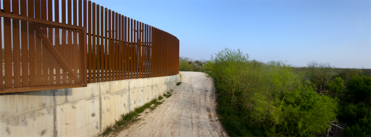 Borderlands: Laredo remains nation's No. 1 gateway for