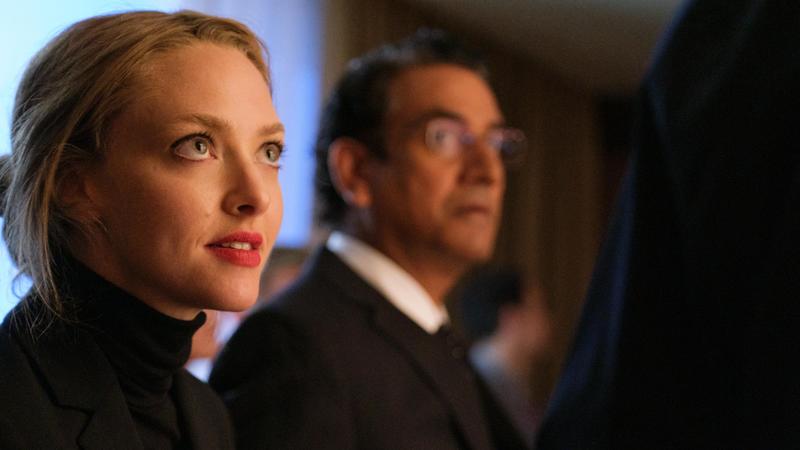 Amanda Seyfried as Elizabeth Holmes and Naveen Andrews as Sunny Balwani in Hulu's <em>The Dropout.</em>