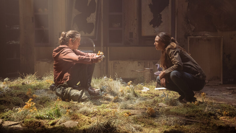 Bella Ramsey and Anna Torv in <em>The Last of Us</em>