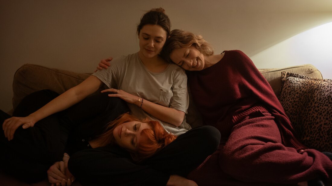 Natasha Lyonne, Elizabeth Olsen and Carrie Coon in </em>His Three Daughters.</em>
