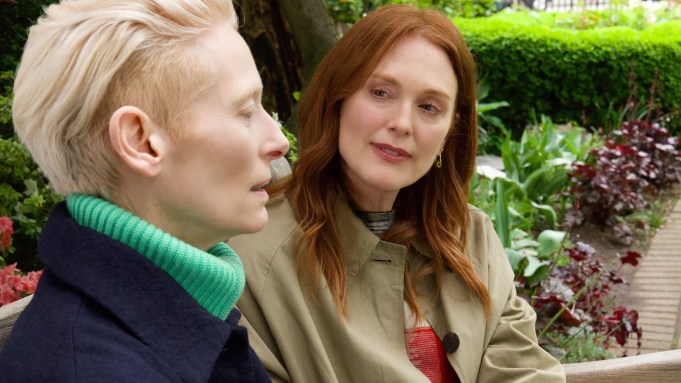 Tilda Swinton and Julianne Moore in <em>The Room Next Door.</em>