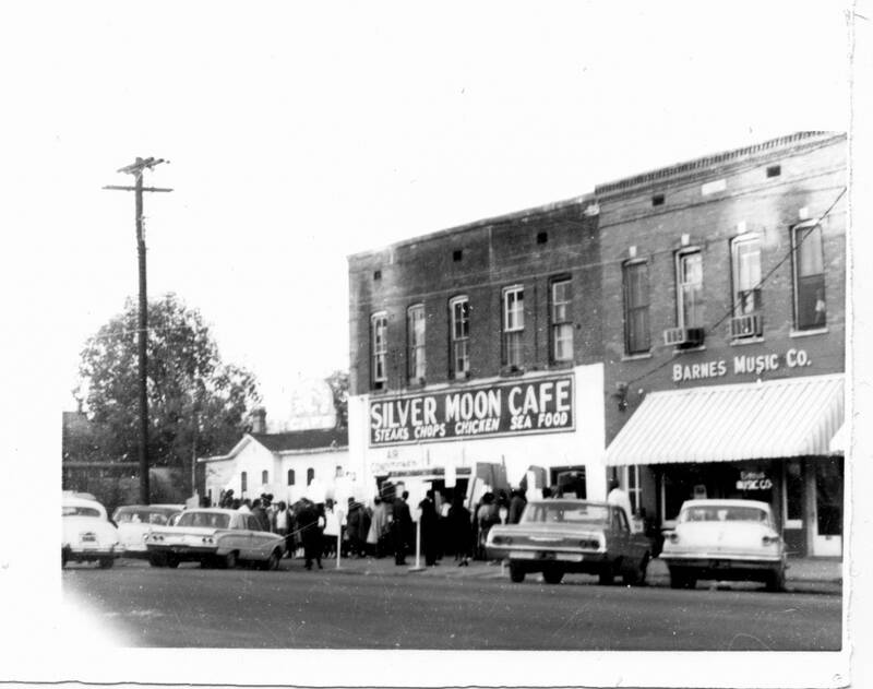 The Silver Moon Cafe